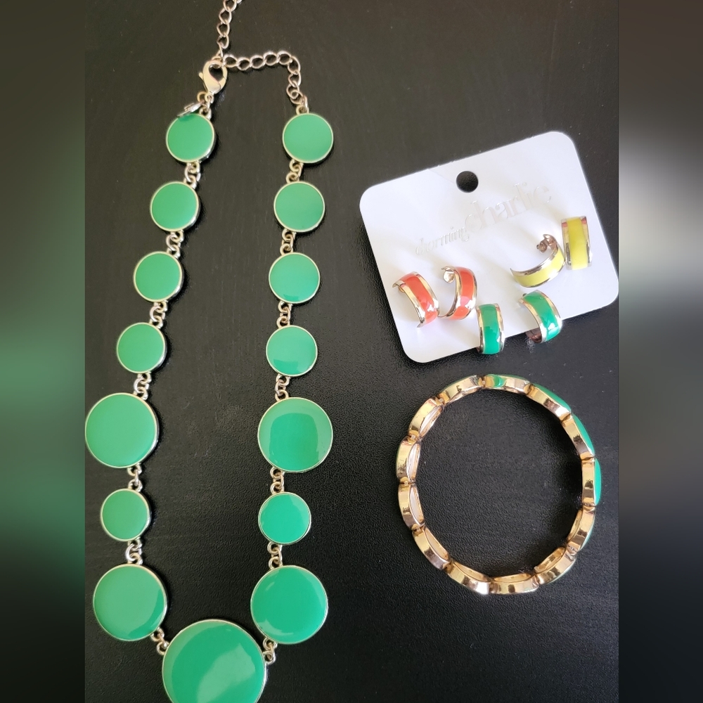 Colorful jewelry set